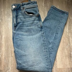 American Eagle Mom Jeans
